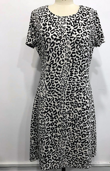 Short Sleeve Round Neck Jacquard Printed Dress