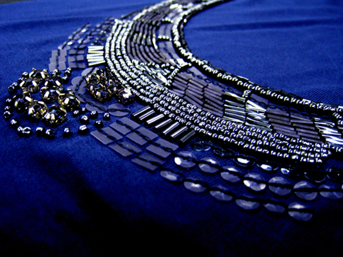 Neck Hand Beading Motif