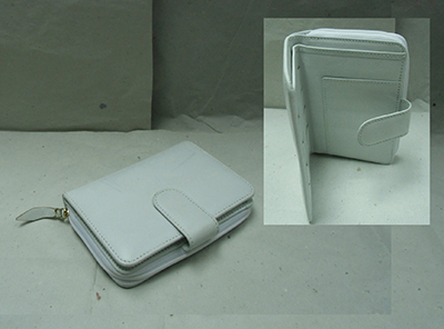 Cow Hide Leather Zip Around