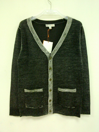 Diffuse dye cardigan.