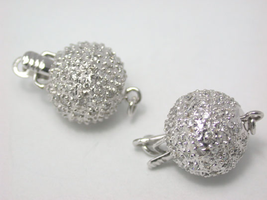 dan010 Rare 18K White Gold Diamond Ball Clasp Finding