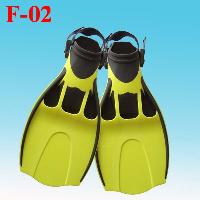 Sell diving fins scuba flippers diving gear swimming equipments