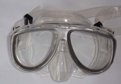 Sell Scuba diving equipment Dive Mask swim gear goggles