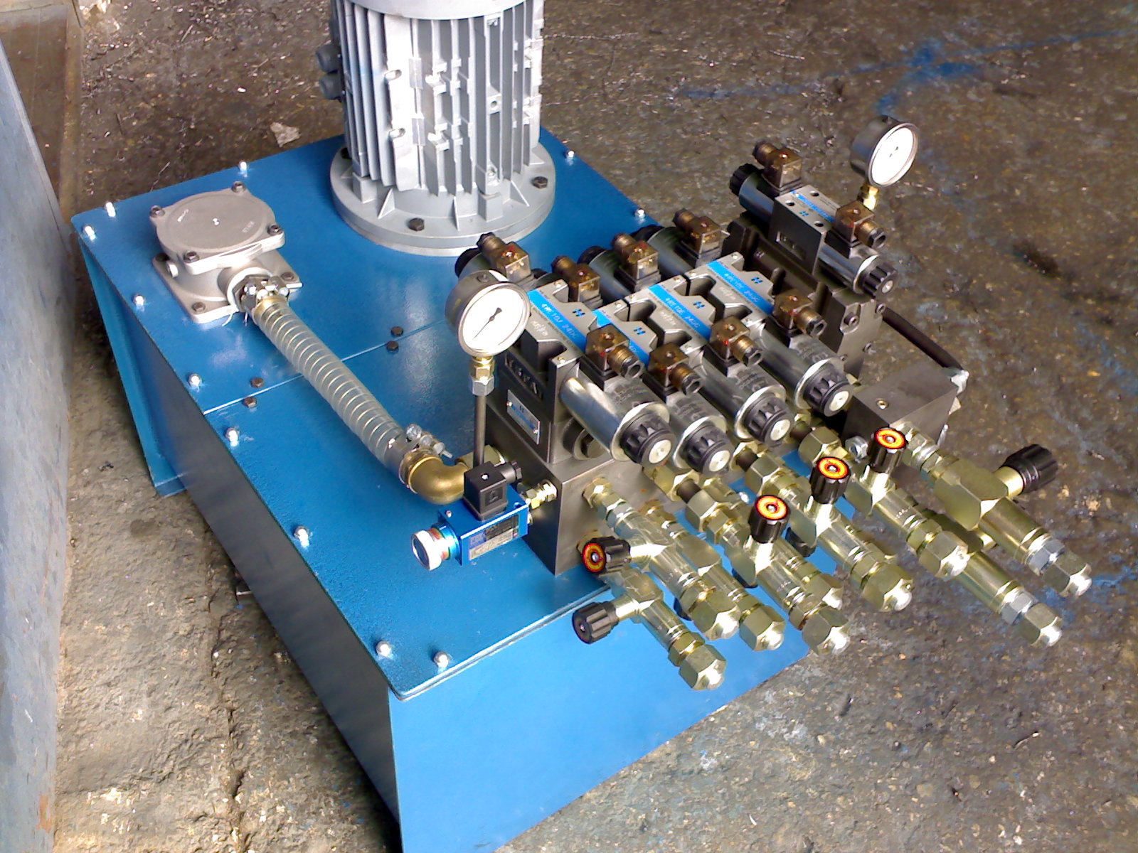 Sell hydraulic power unit