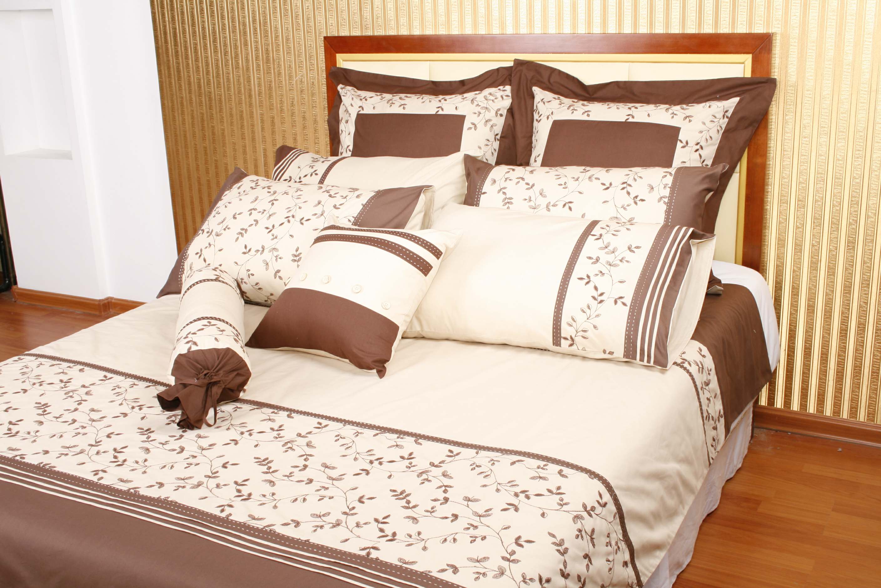 Duvet Cover, Pillow, Cusion,