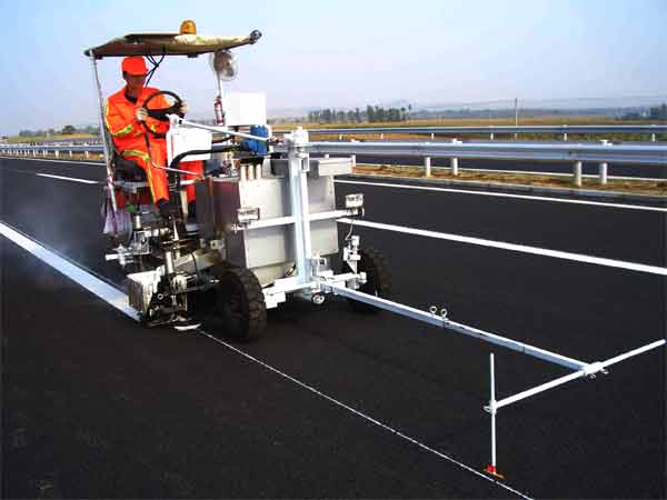 thermoplastic road marking machine