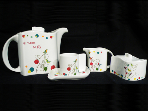 5 Piece Tea Pot Set with Gift Box