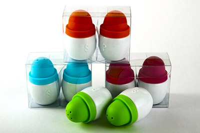 salt and pepper with silicon set