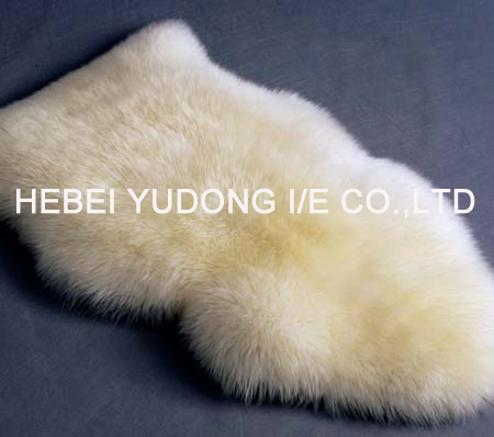 Sell sheepskin rug