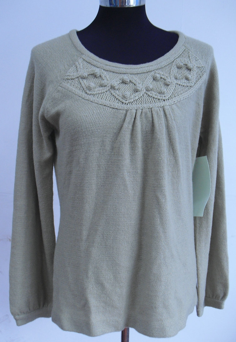 Ladies Round Neck, Long Sleeve Pullover