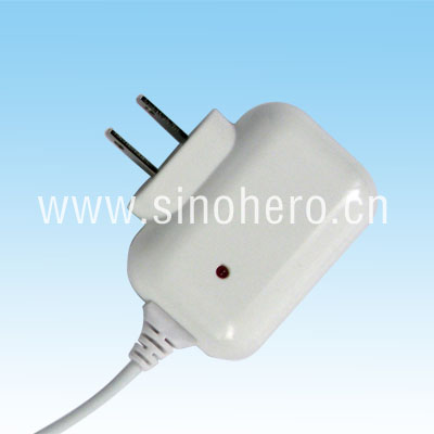 Mobile phone travel charger