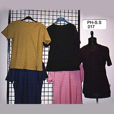 Ladies' Knitted Garment