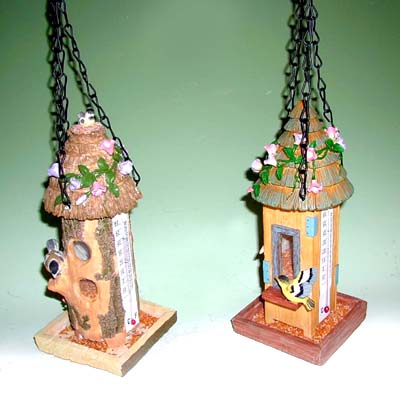 Poly Bird Feeder w/thermometer