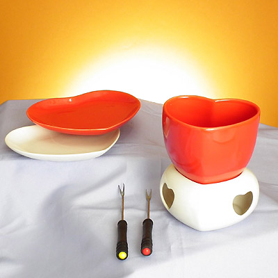 Love' for the couple - fondue set