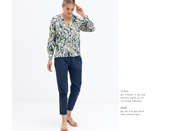 Go Crease It Up Top | Etched Palm Print