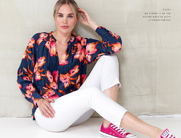 Go Crease It Up Top | Sunset Peonies Print