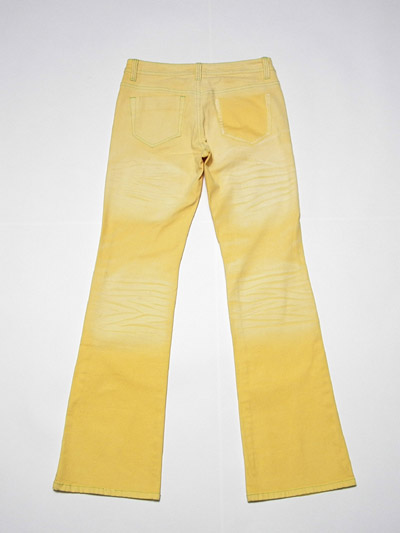 Garment dyed woven pants.