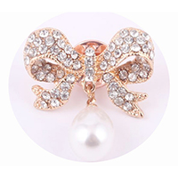 ABS Pearl in Glass Bead Brooch