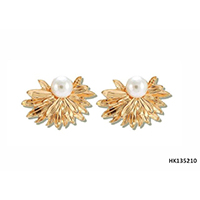 Charm Imitation Pearl Metal Alloy Jewelry Stud Earring