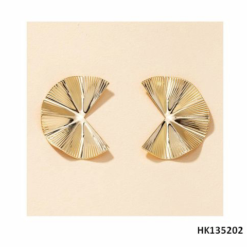 Fashionable Metal Alloy Jewelry Stud Earring