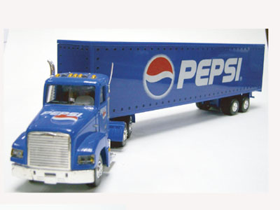16 inches Plastic and Die Cast Trucks (Photo captured from buyer's product, for reference only)
