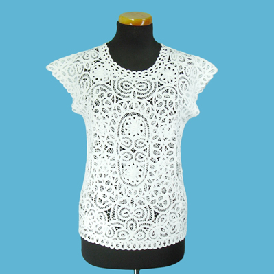 LADIES' 100% RAYON WOVEN BATTENBURG LACE BLOUSE.