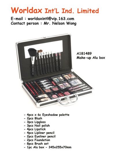 Cosmetic Set
