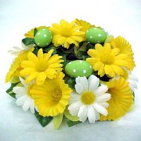 3 inches Daffodils candle ring with eggs.