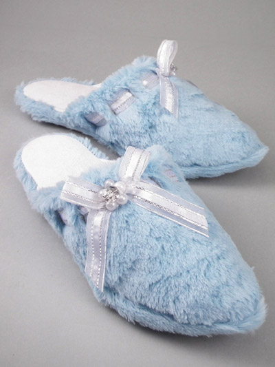 Ladies Fur Low Platform