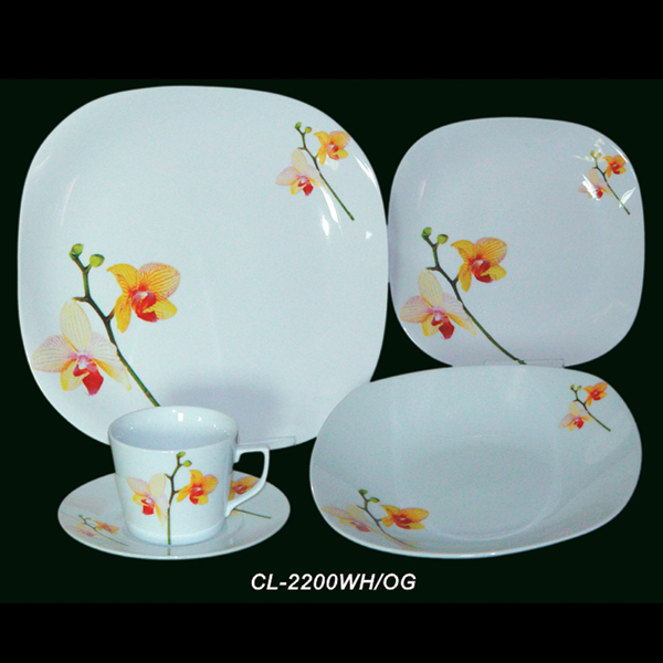 Sell White Porcelain Dinner Set