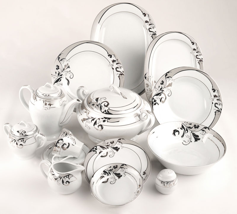 porcelain dinnerware
