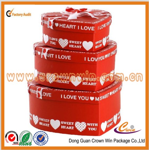 Red Heart Wedding Gift Box