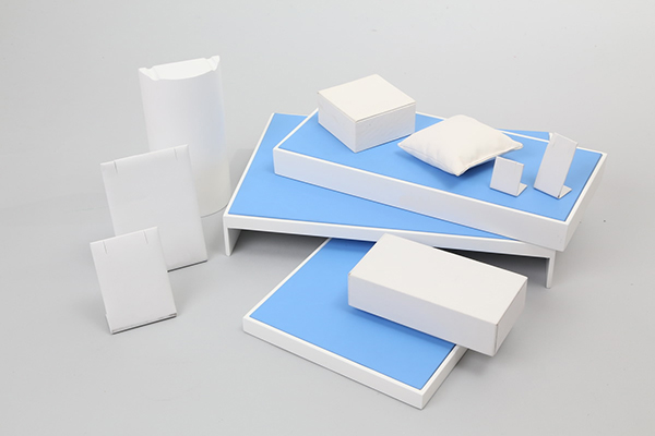 Acrylics / Wood / Metal Displays Set