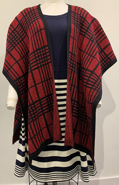 Ladies' Knitted Poncho