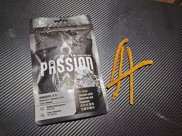 Air Dried Chicken with Beetroot and Flaxseed