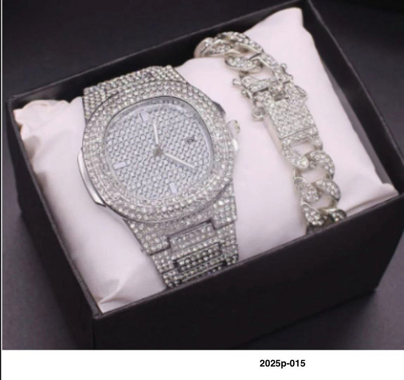 Jewelry /Jewellery And Accessory Handcraft Vacuum Plating Stainless Steel Watch And Bracelet With Diamond