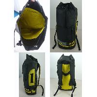35L Black Tarpaulin Drawstring-Style Durable Waterproof Unbreakable Welded Tool Case