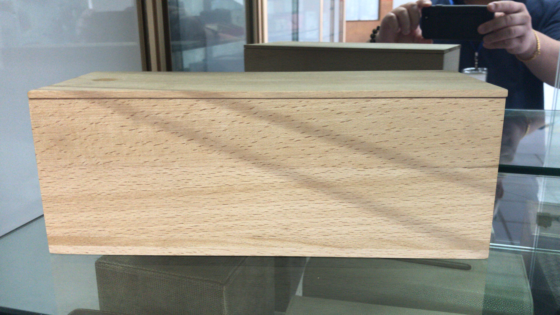 Wooden gift packaging box