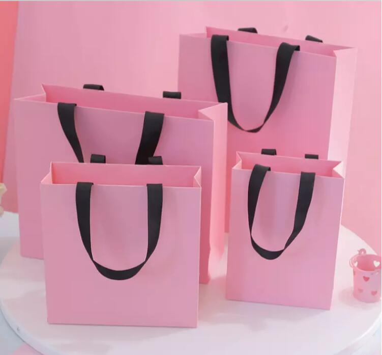 Women's garment packaging