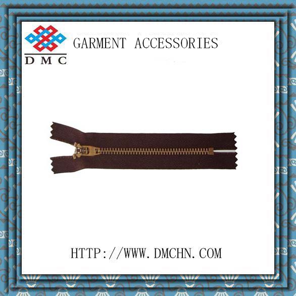 metal zipper