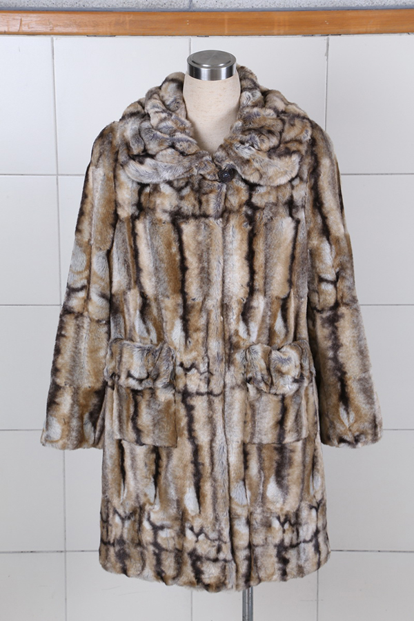 Graphic Print Fur Coat