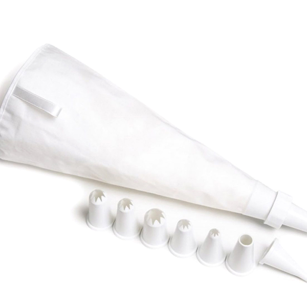 Plastic Cake Decorating Set with 8 Nozzles