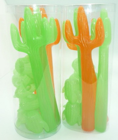 4 Cactus Ice Stirrer and 8 small Cactus ice cubes set