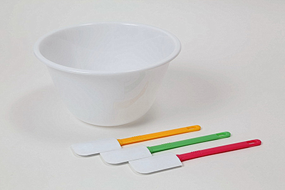 Plastic V Shape Salad Bowl
Spatula
