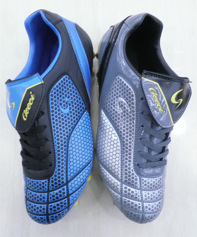 2011 New And Hot Style Outdoor Soccer Shoes
