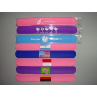 Sell Club Silicone Bracelets For The 2012 European Championship And The 2014 Brazil World Cup