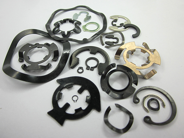 Wave Spring Retaining Rings