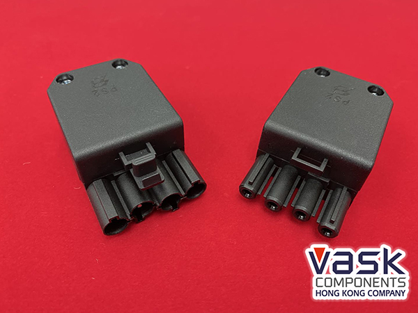 Pluggable Connector (4-Pole Plug + Socket) IP30