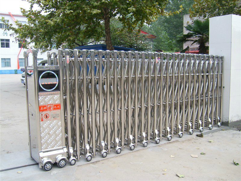 Highest Quality Aluminum Alloy Electric Retractable Gate Best Selling