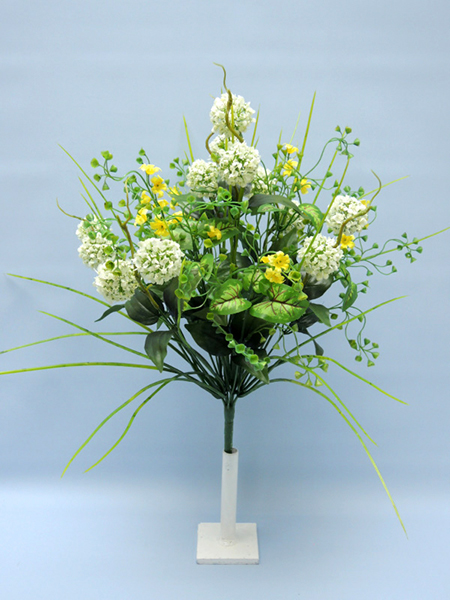 BUSHES & BOUQUETS
